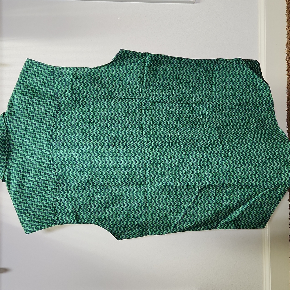 DUPLICATED - Cinch | Sleeveless Button-Down | Medium - Picture 2 of 3
